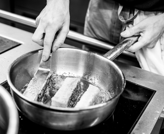 Plongeur, aide de cuisine à Husseren
